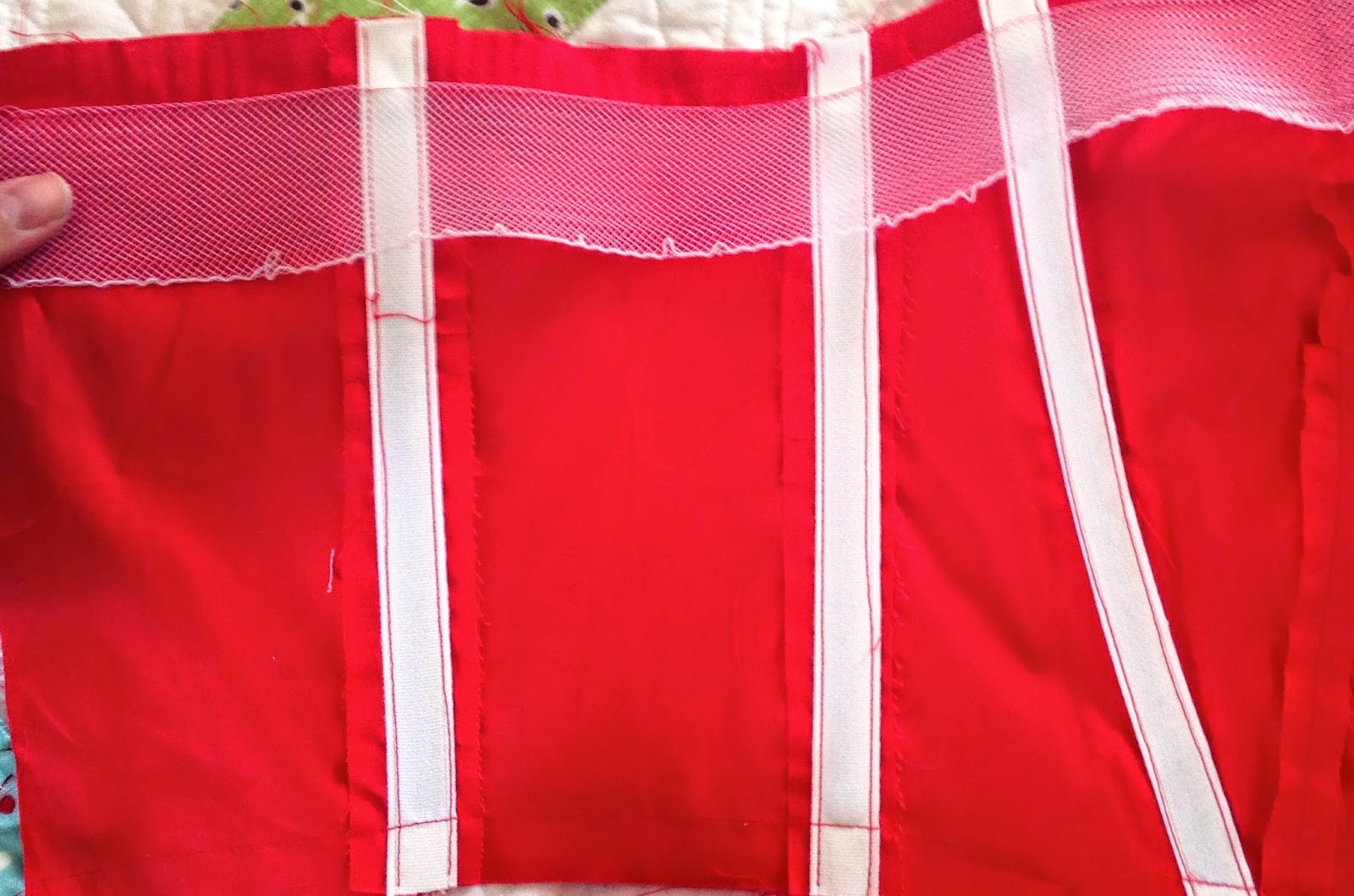 Shaping a Neckline with Horsehair Braid Gertie's New Blog for Better